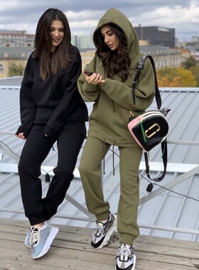 Women winter clothes sweaters宽松加绒连帽卫衣长裤休闲两件套