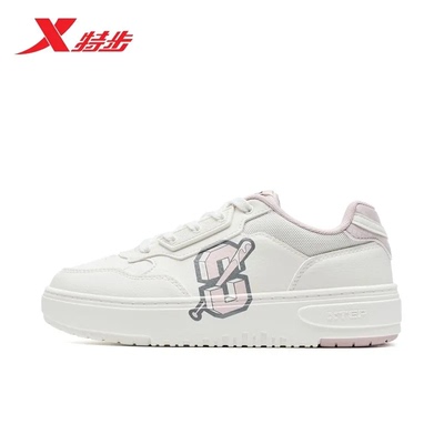 特步女鞋板鞋运动鞋2025冬季