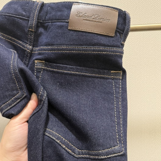 ELAND依恋2025冬季牛仔裤EETJF4TE01 TJF4TE01