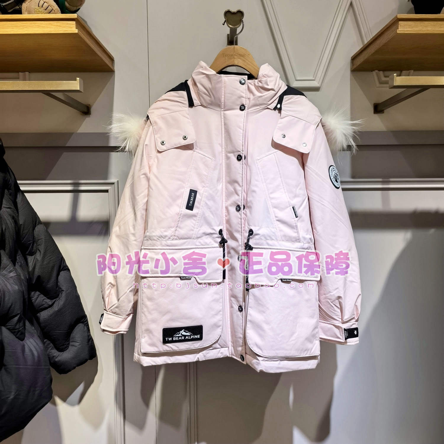 TeenieWeenie小熊25冬轻甜派克连帽羽绒服TTJD254V01T JD254V01T