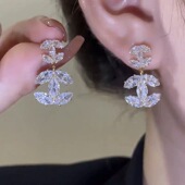 超闪锆石字母耳环甜美轻奢时尚 高级感耳钉气质百搭ins冷淡风耳饰