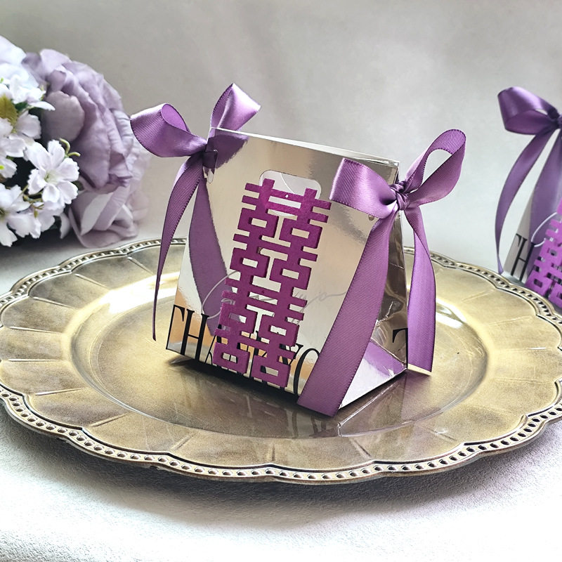 韩式新款喜糖盒子高级小众手提袋伴手礼结婚礼专用紫色糖果盒子空