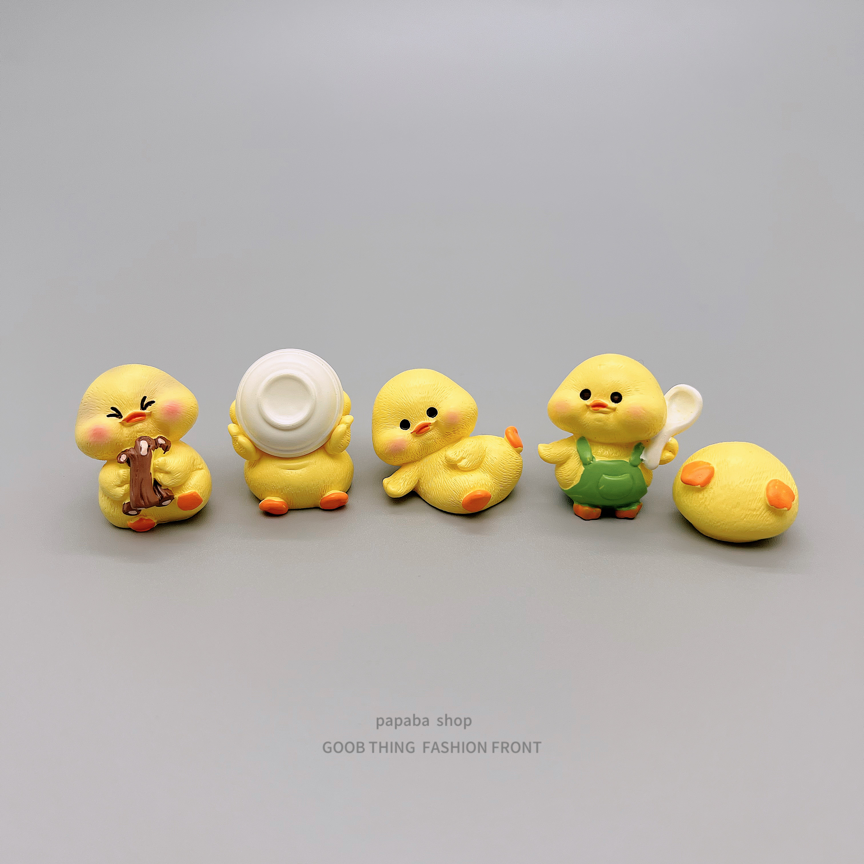 网红鸭子小摆件汽车摆件