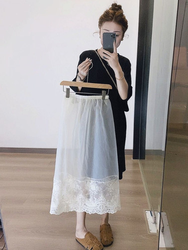 大码女装2024年夏季新款胖mm遮肚显瘦蕾丝拼接假两件连衣裙中长款