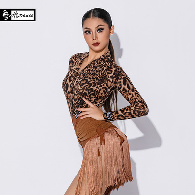 皇朝新款V领拉丁舞服套装