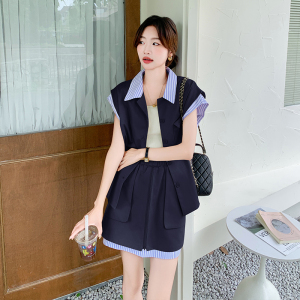 卡其色条纹拼接套装女2024新款小个子休闲衬衫无袖上衣短裤两件套图片