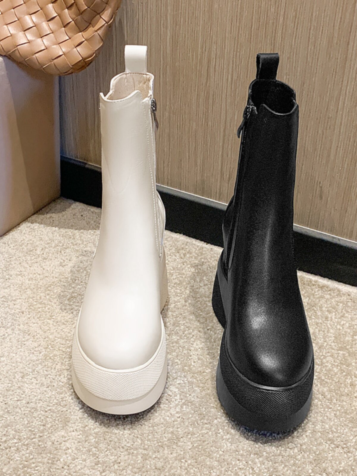 9CM FLATFORM THICK-SOLE INNER HEIGHTENED MARTIN BOOTS FEMALE GENUINE LEATHER SINGLE BOOTS CASUAL SHORT CHELSEA BOOTIES CHIMNEY BOOTS