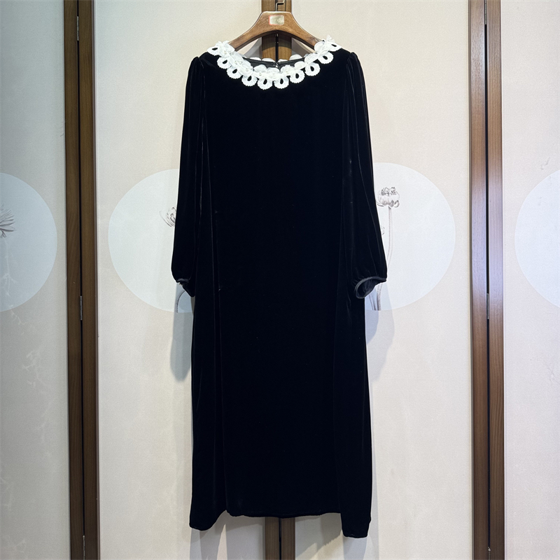 新款真丝丝绒轻奢气质圆领长袖通勤时尚亲肤百搭直筒连衣裙29-3-1