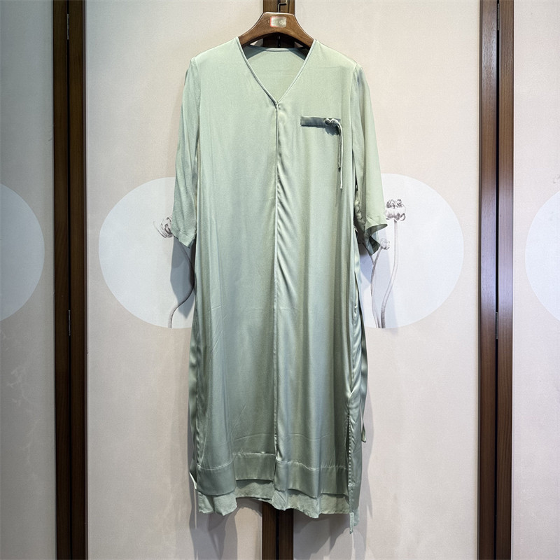 真丝弹力双乔通勤V领七分袖清新气质桑蚕丝直筒连衣裙女5-4-1