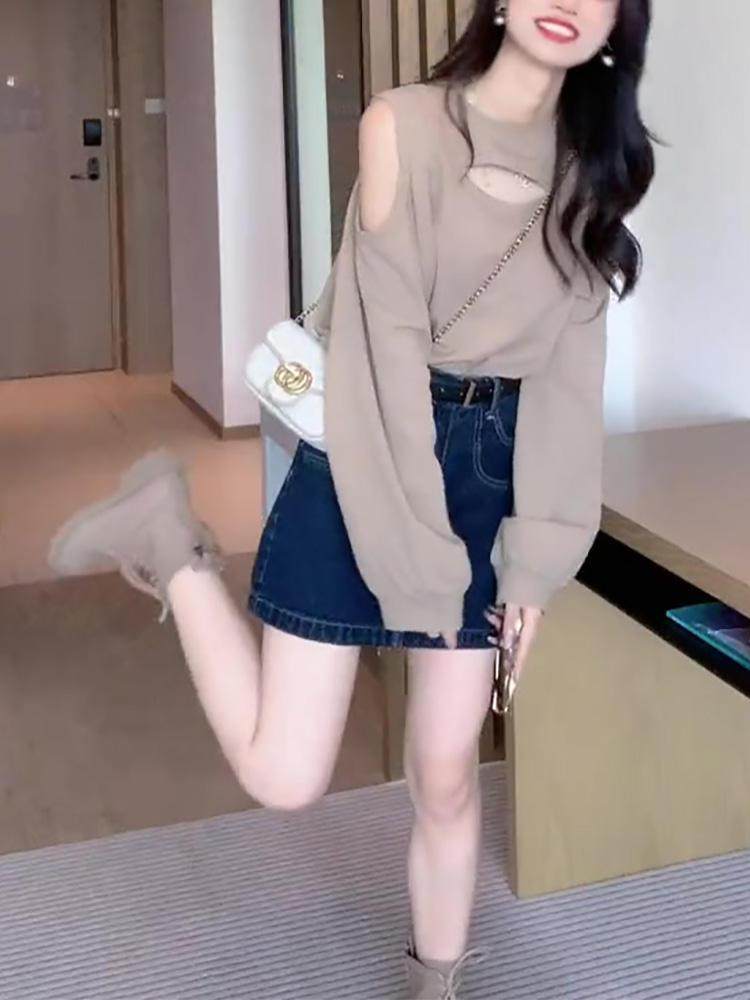 两面秋装设计心机镂空卫衣女露长袖T恤宽松美式短款露肩辣妹上衣