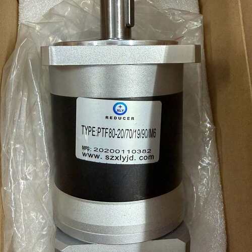 新立盈行星减速机PTF80-20/70/19/90/M6--议价商品