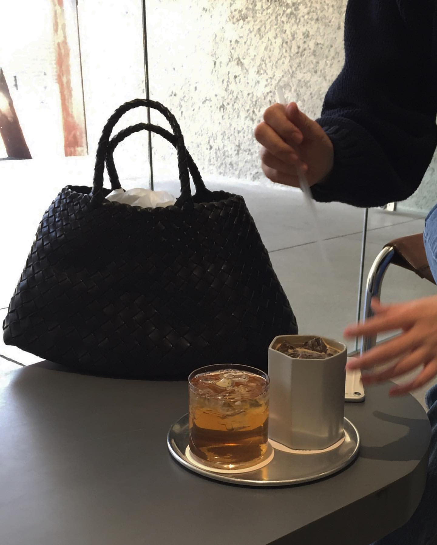 正品授权牛皮编织8893