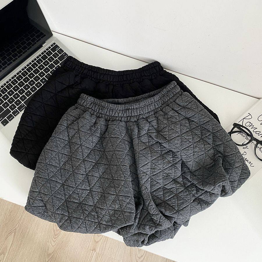 菱格夹棉压线花苞灯笼裤女冬季松紧腰a字打底裤外穿包臀阔腿短裤