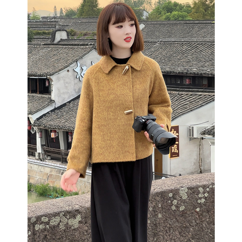 双面羊毛大衣女短款2024秋冬新款小个子牛角扣高级感宽松毛呢外套