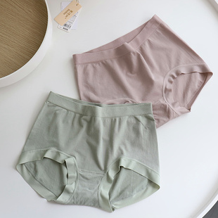 塞德纳无缝莫代尔舒适无痕简约包臀高弹力大码中腰胖女士内裤红色