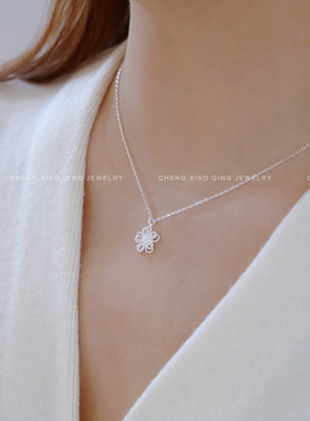 夏天高级感轻奢小众纯银项链女款2025新款女款日常百搭花朵锁骨链