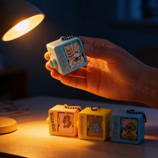 迷你抽签机今晚吃什么旋转翻页动画摆件选择困难症干饭人随机点餐