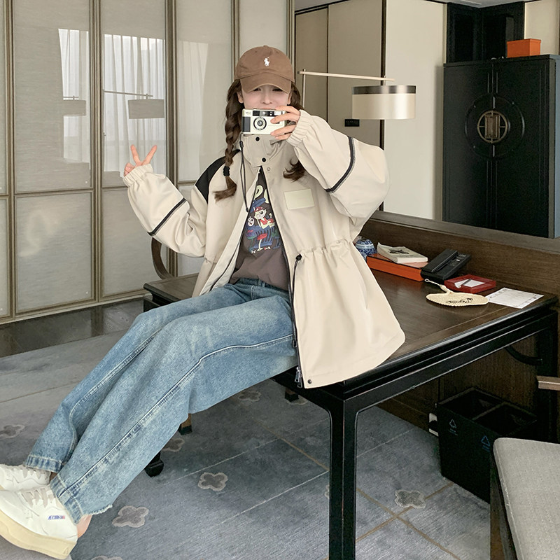韩版宽松洋气时髦连帽冲锋衣女春秋2025新款休闲风百搭夹克短外套,女装短外套,浙宝007（原150)