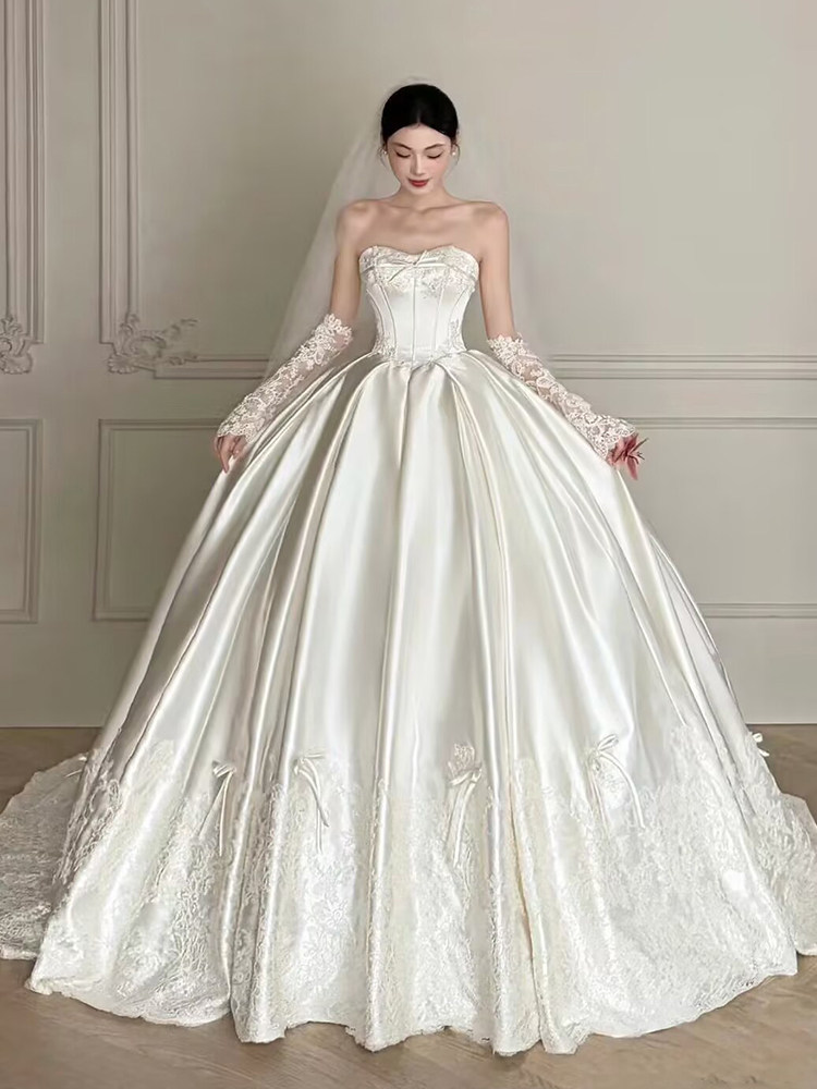 Корейская версия свадебного топика-топика fashion light luxury с большим хвостом Изображение 1