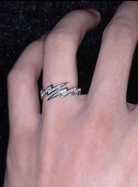 闪电银色嘻哈戒指开口可调节小众设计送闺蜜女友礼物潮流情侣新款