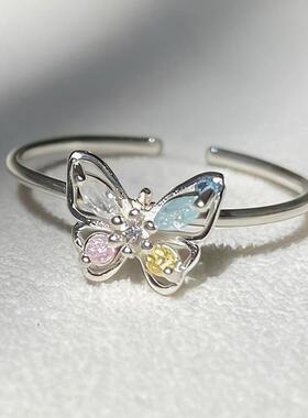 蝴蝶戒指女夏季氛围感镶嵌彩锆指环日常简约彩色梦蝶食 指戒开口