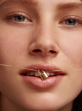 原创欧美小众14K金锁吊坠锁骨链