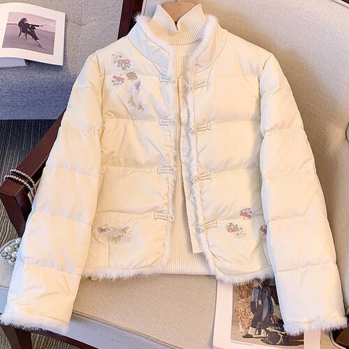 新中式国风版刺绣白色盘扣羽绒棉服女短款2025冬装新款改良版棉衣