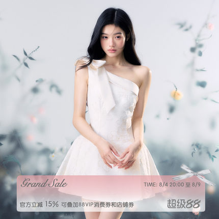 RECIT 米白色立体蝴蝶结斜肩连衣裙女夏季小众设计感收腰无袖短裙