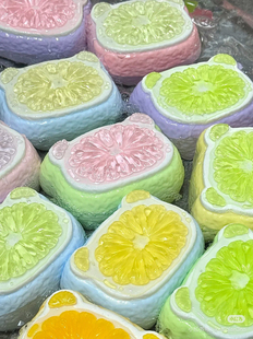 爆汁水果捏捏乐食品级硅胶捏捏乐解压生日礼物超软吸手指手感