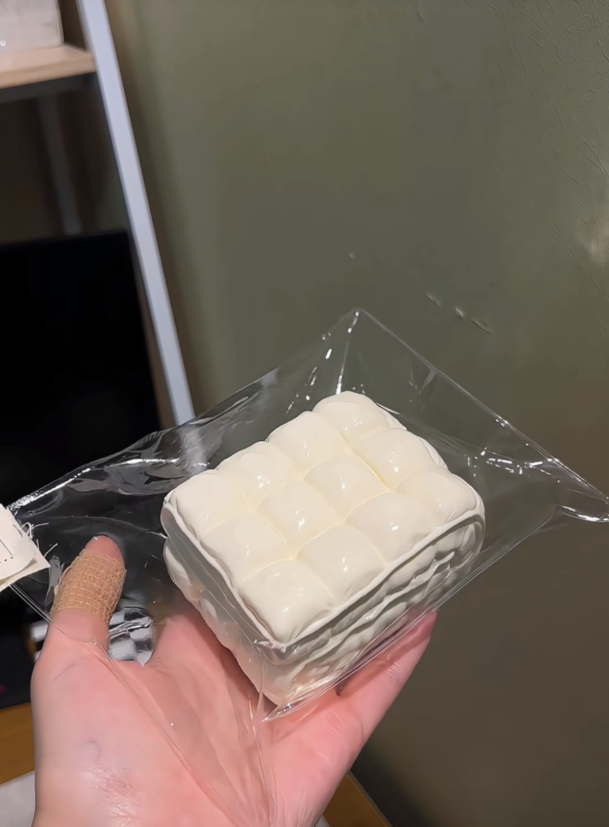 小天鹅羽绒被手工自制硅胶捏捏乐慢回弹食品级解压神器奶油泥玩具