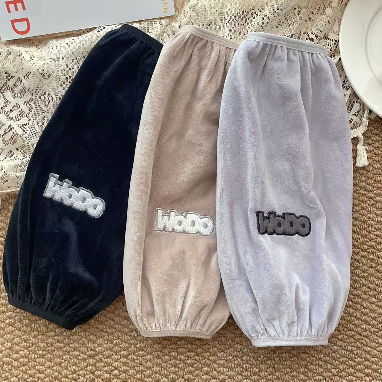 芭啦坊简洁纯色刺绣加大护袖成人