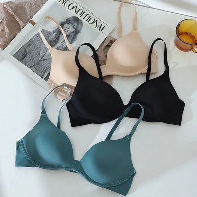 无痕光面小胸内衣女无钢圈胸罩