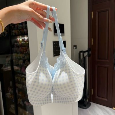 蕾丝花边内衣女小胸聚拢无钢圈