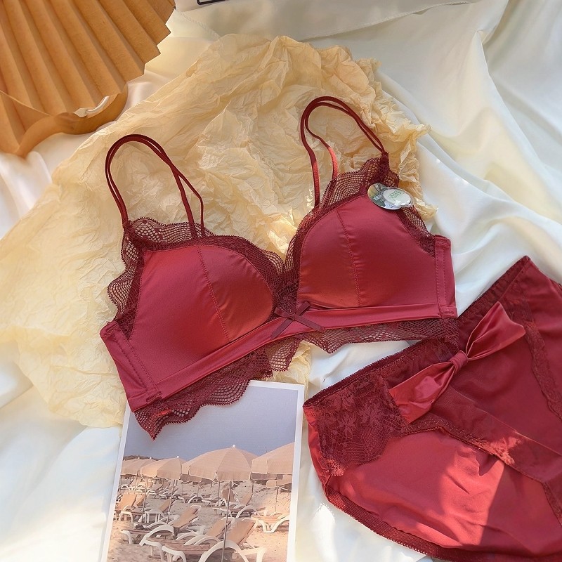 红色蕾丝缎面文胸女无钢圈聚拢小胸美背性感内衣套装本命年属马,女士内衣/男士内衣/家居服,文胸,淘宝优惠券,粉丝福利购,淘宝优惠卷