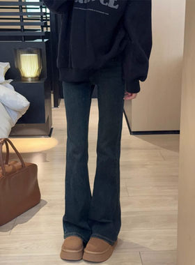 孕妇喇叭牛仔裤子外穿秋冬季加绒加厚2025新款不勒肚子孕期打底裤