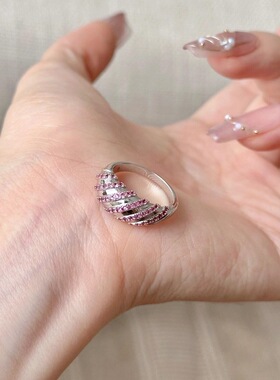 轻奢高级感时尚个性小众复古梅红宝石流星雨戒指交叉粉白钻食指戒