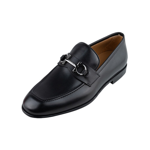 FERRAGAMO扣环乐福鞋男士