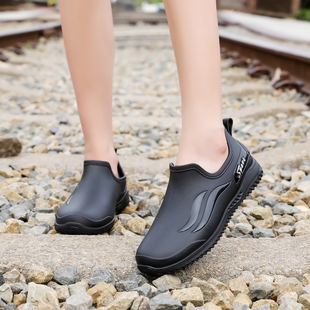 新型雨鞋女款2026新款干活不累脚水鞋低帮短筒成人防水女士雨靴夏