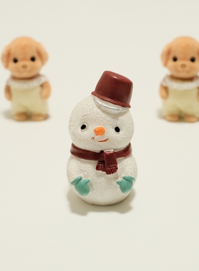 圣诞氛围雪人可爱装饰礼物微缩