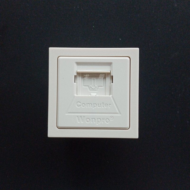 45型小面板稳不落嵌入式机用仪器信息一位网络插座五六类网线接口