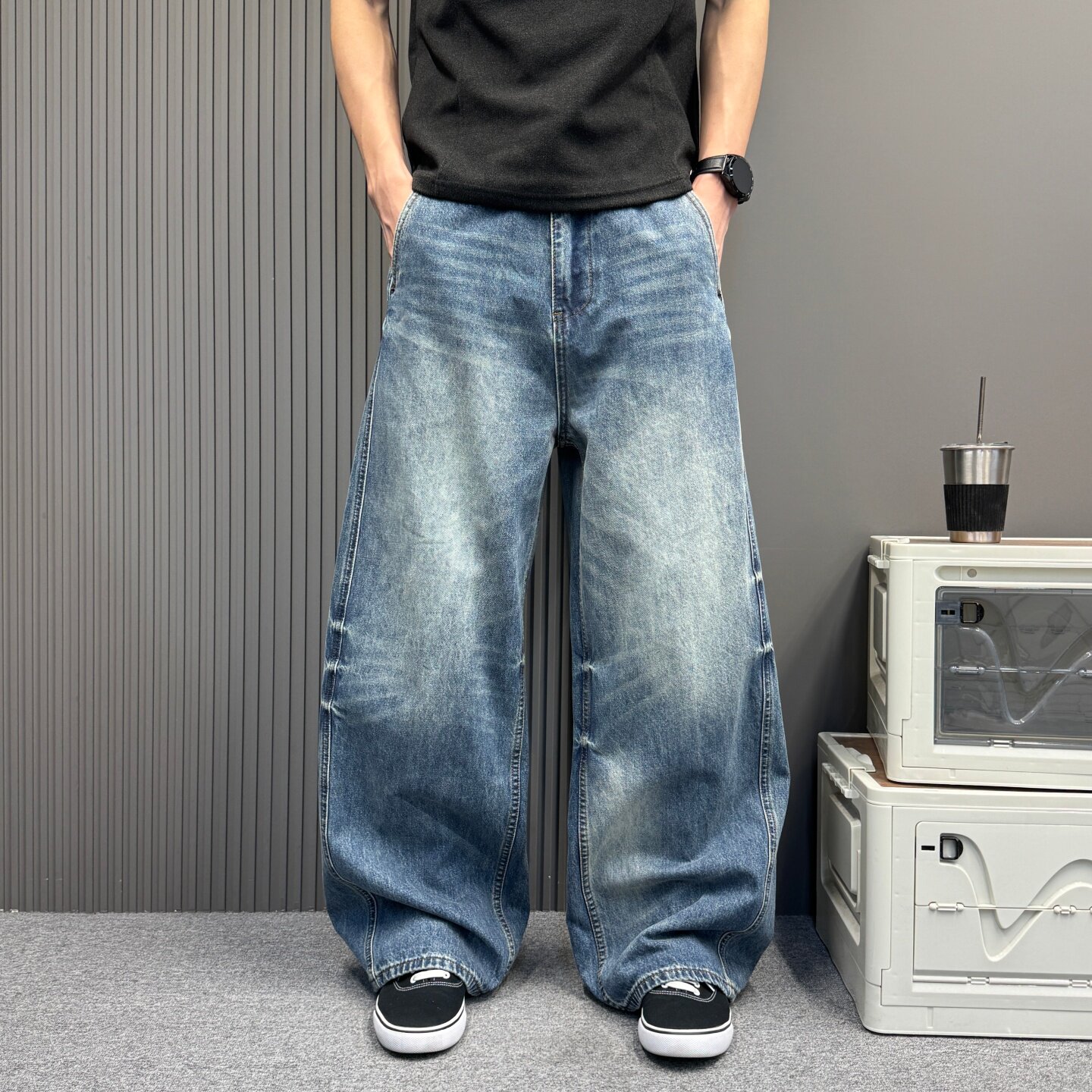 复古高街少年水洗廓形弯刀牛仔裤男宽松休闲直筒设计感阔腿裤子女