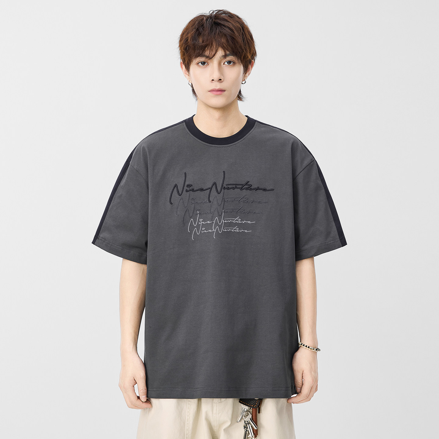 重磅宽松圆领打底潮流休闲短袖T恤 男士日系复古宽松拼接刺绣体恤