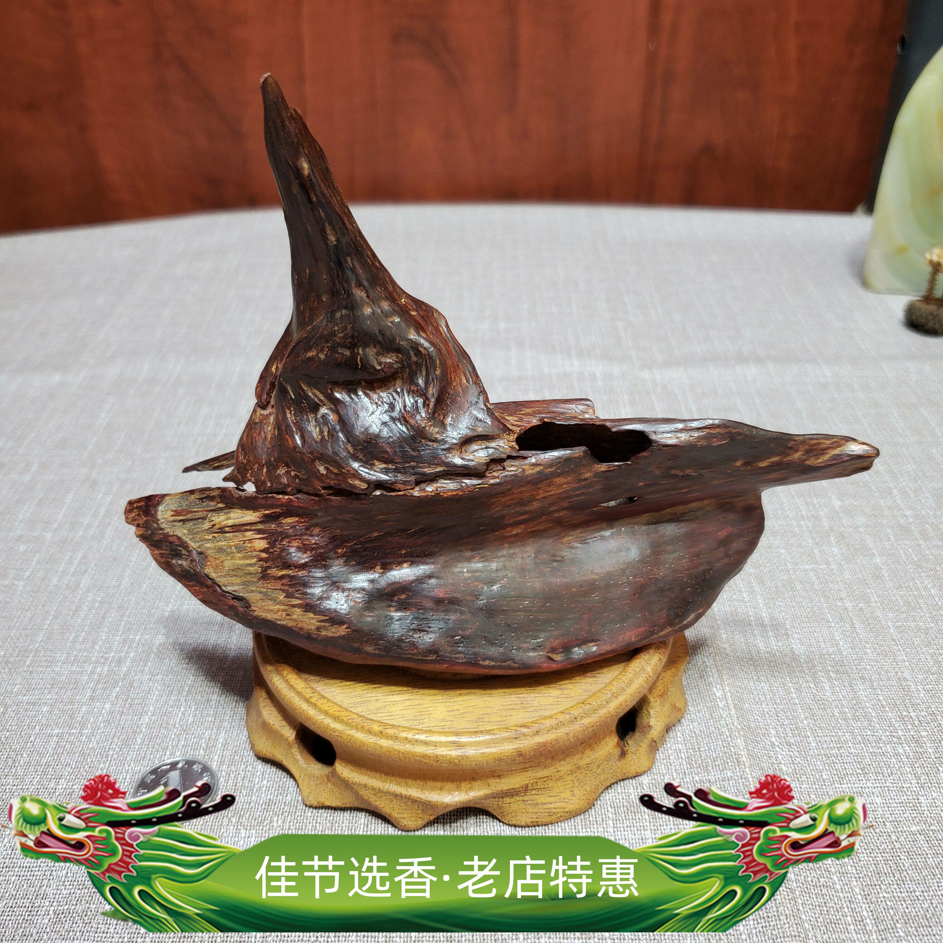 海南降真香大叶级品摆件沉水满油原料异形山峰造型早期老料收藏级