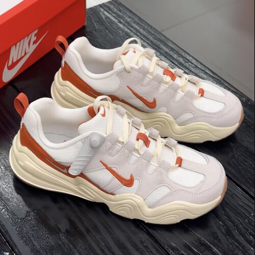 Nike耐克TECH HERA女子复古透气厚底老爹鞋运动休闲鞋FQ8107-133