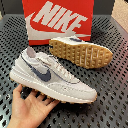 Nike复古华夫透气休闲鞋