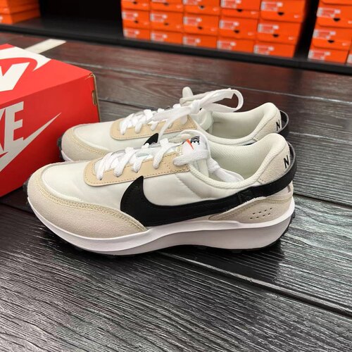 Nike耐克厚底运动休闲鞋