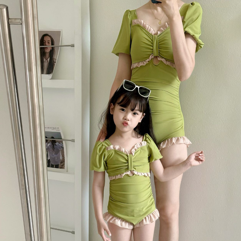 泳贝妮泳衣速干木耳边显白