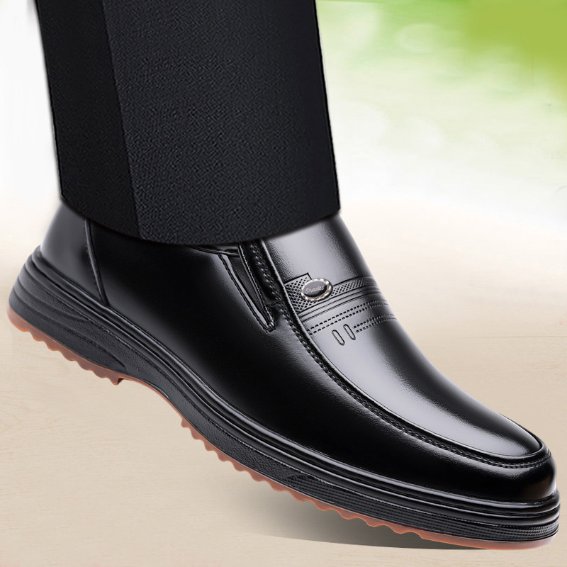 皮鞋男士2025秋季新款商务休闲鞋牛筋底软底防滑耐磨中老年爸爸鞋