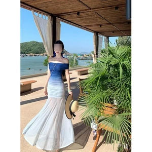 一字肩网纱渐变多穿抹胸设计感连衣裙女夏新款收腰修身包臀长裙子