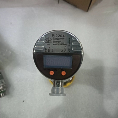 易福门 PI2204 正品现货两个，有一个盒码不一，实物 ~议价